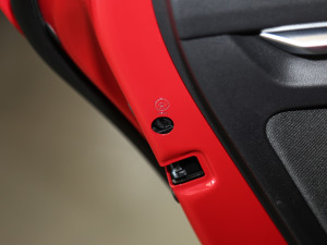 2021A3L Limousine 35 TFSI Mȡ\ g