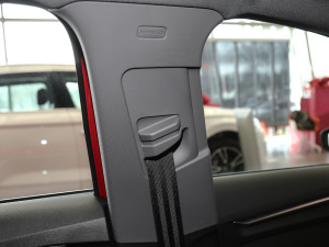 2021A3L Limousine 35 TFSI Mȡ\ g