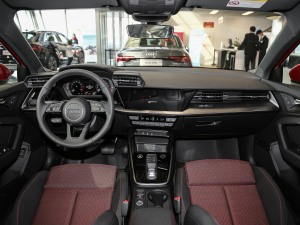 2021A(y)3L Limousine 35 TFSI Mȡ\ (ni)ȫ