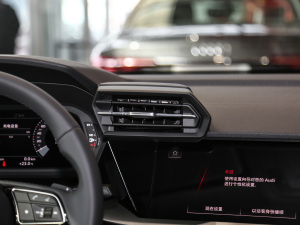 2021A(y)3L Limousine 35 TFSI Mȡ\ {(dio)L