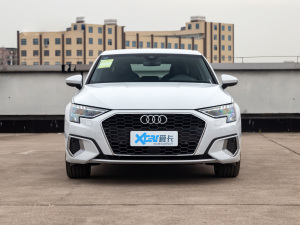 2021A(y)3L Limousine 35 TFSI M(jn)ȡ ǰ