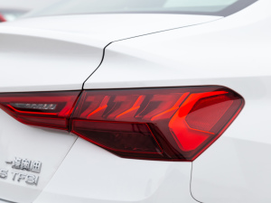 2021A(y)3L Limousine 35 TFSI M(jn)ȡ (x)(ji)^