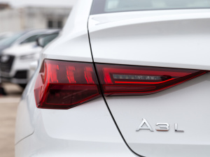 2021A(y)3L Limousine 35 TFSI M(jn)ȡ (x)(ji)^