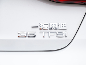 2021A3L Limousine 35 TFSI Mȡ ^
