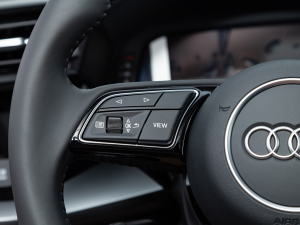 2021A3L Limousine 35 TFSI Mȡ п؅^