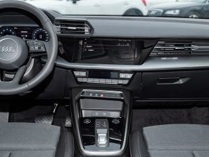 2021A3L Limousine 35 TFSI Mȡ п_