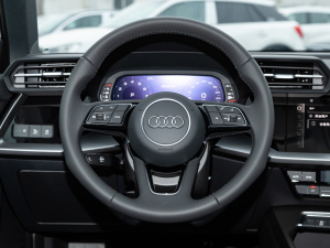 2021A3L Limousine 35 TFSI Mȡ P