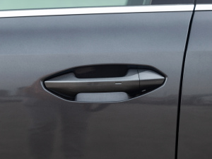 2021A3L Limousine 35 TFSI r {T