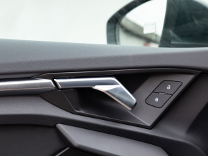 2021A3L Limousine 35 TFSI r g