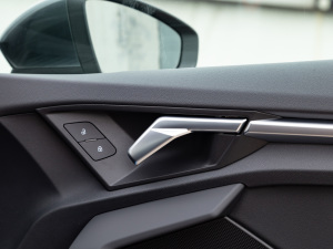 2021A3L Limousine 35 TFSI r g