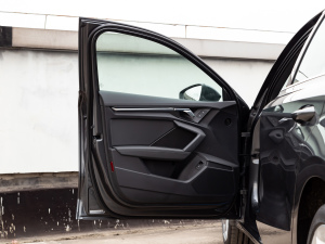 2021A3L Limousine 35 TFSI r {λ܇T