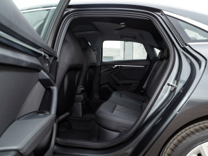 2021A3L Limousine 35 TFSI r ſg