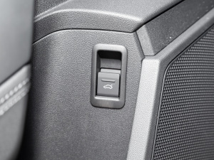 2021A3L Limousine 35 TFSI r g