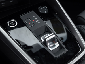 2021A3L Limousine 35 TFSI r QU