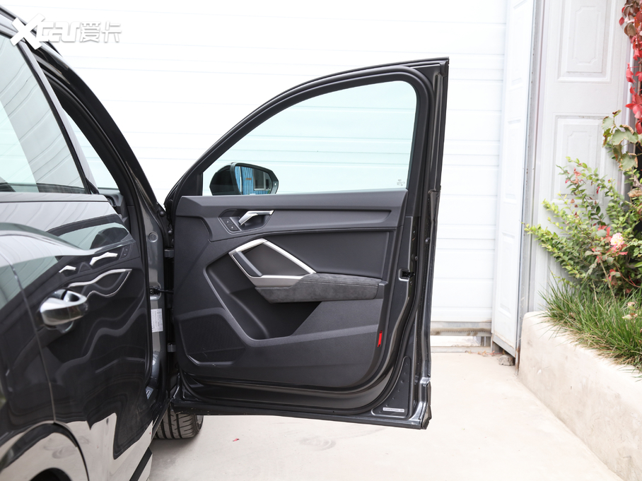 2021WQ3 35 TFSI rЄӸ