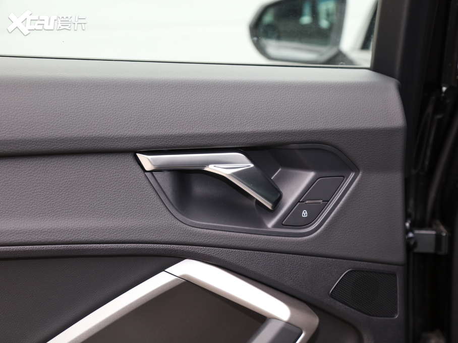 2021WQ3 35 TFSI r(sh)ЄӸ