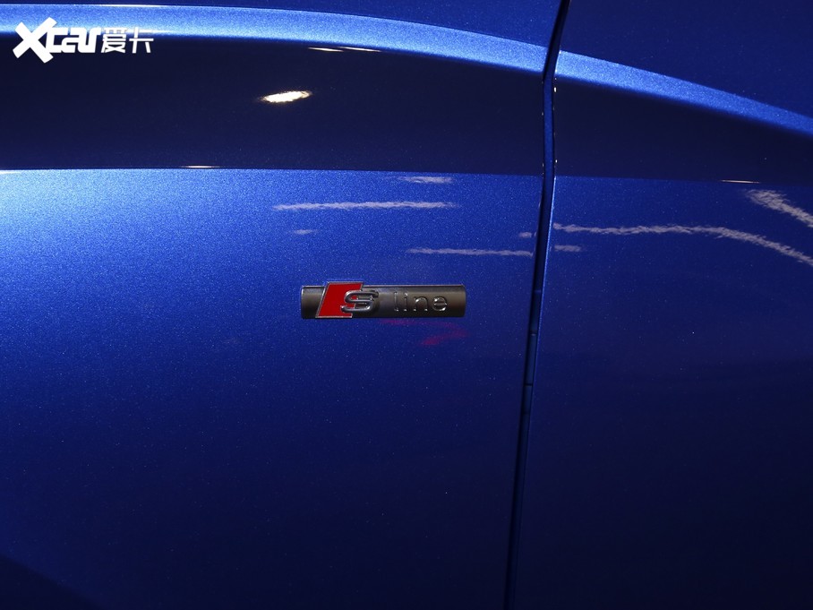 2020WQ3 Sportback 40 TFSI r