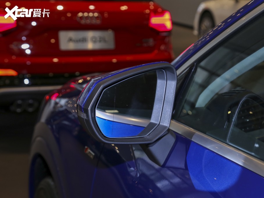 2020WQ3 Sportback 40 TFSI r