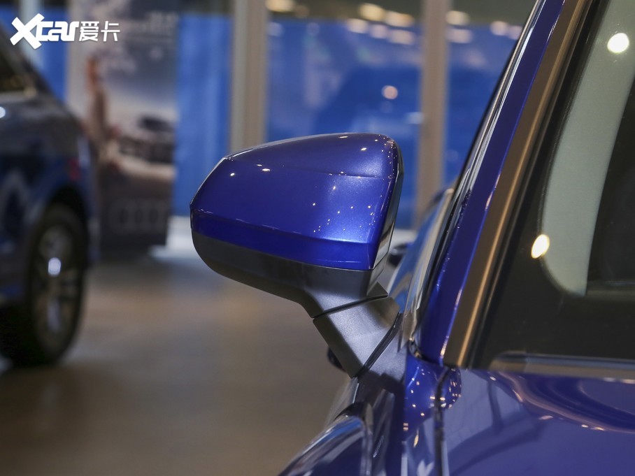 2020WQ3 Sportback 40 TFSI r