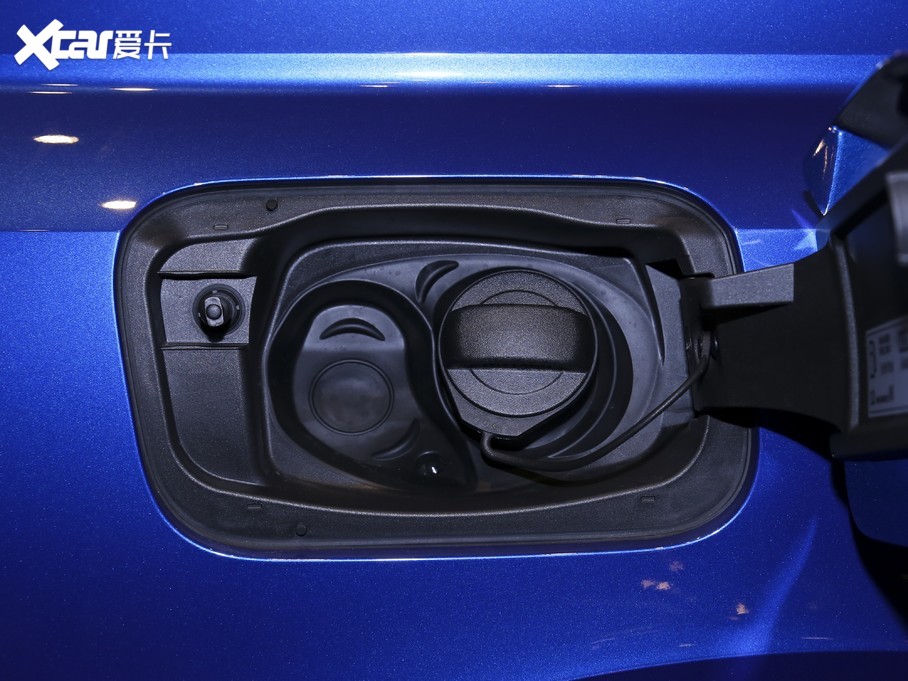 2020WQ3 Sportback 40 TFSI r