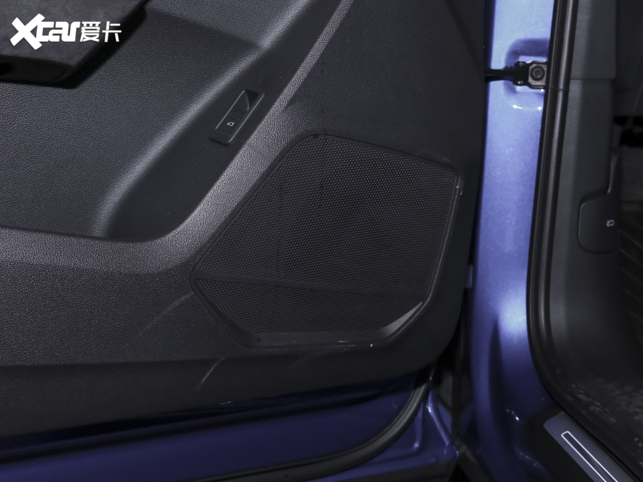 2020WQ3 Sportback 40 TFSI r