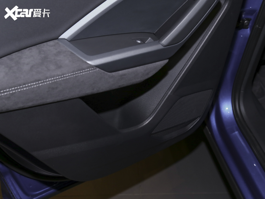 2020WQ3 Sportback 40 TFSI r