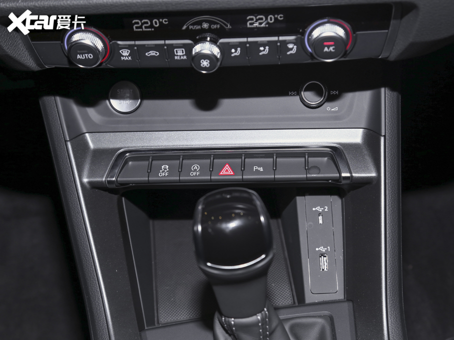 2020WQ3 Sportback 40 TFSI r