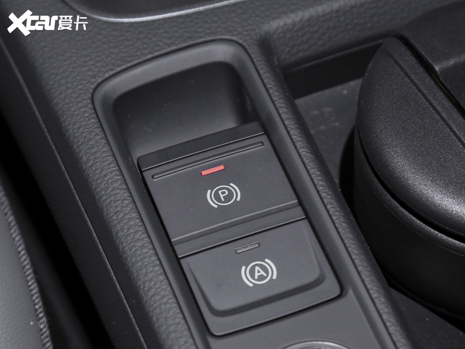 2020WQ3 Sportback 40 TFSI r