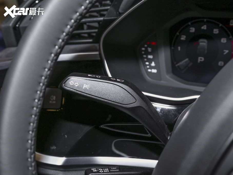 2020WQ3 Sportback 40 TFSI r