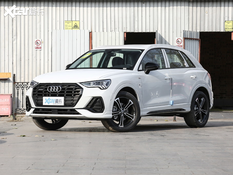 2021WQ3 45 TFSI quattro rЄӸ