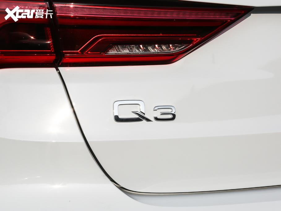 2021WQ3 45 TFSI quattro rЄӸ