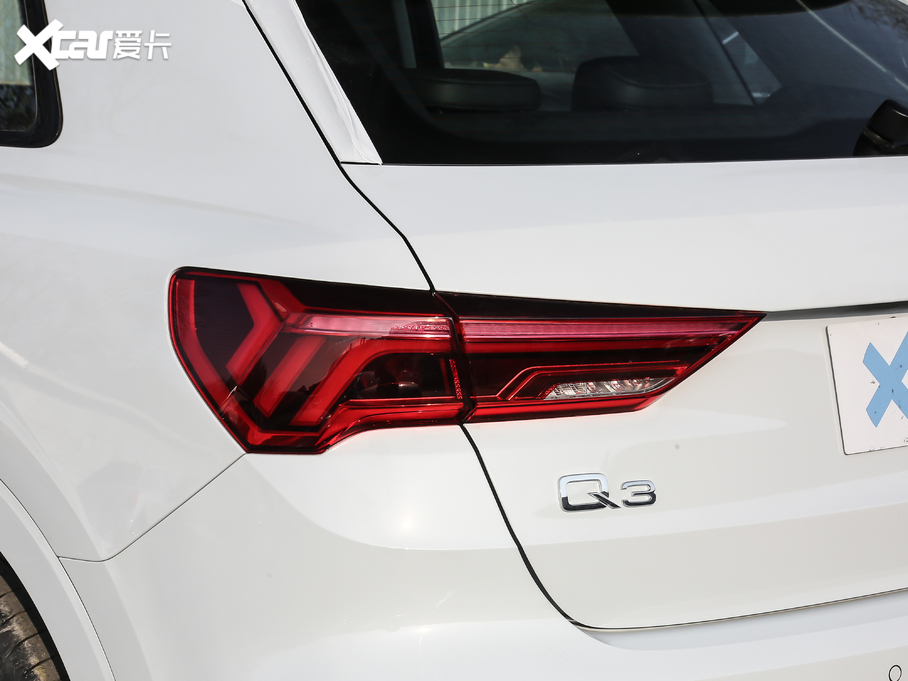 2021WQ3 45 TFSI quattro rЄӸ