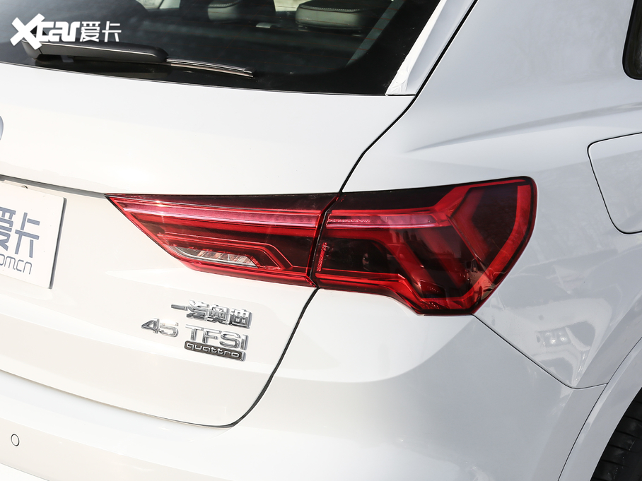 2021WQ3 45 TFSI quattro rЄӸ