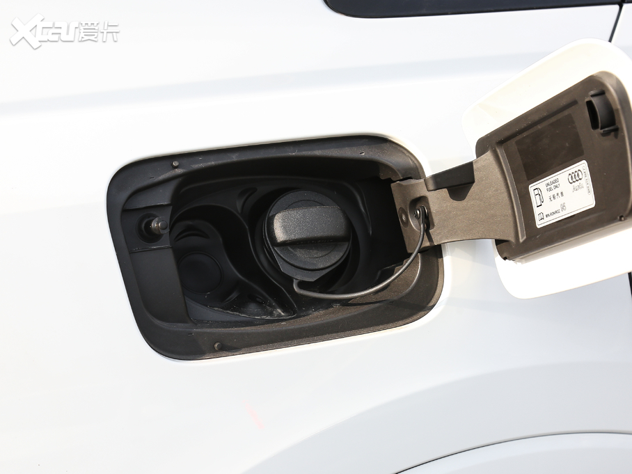 2021WQ3 45 TFSI quattro rЄӸ