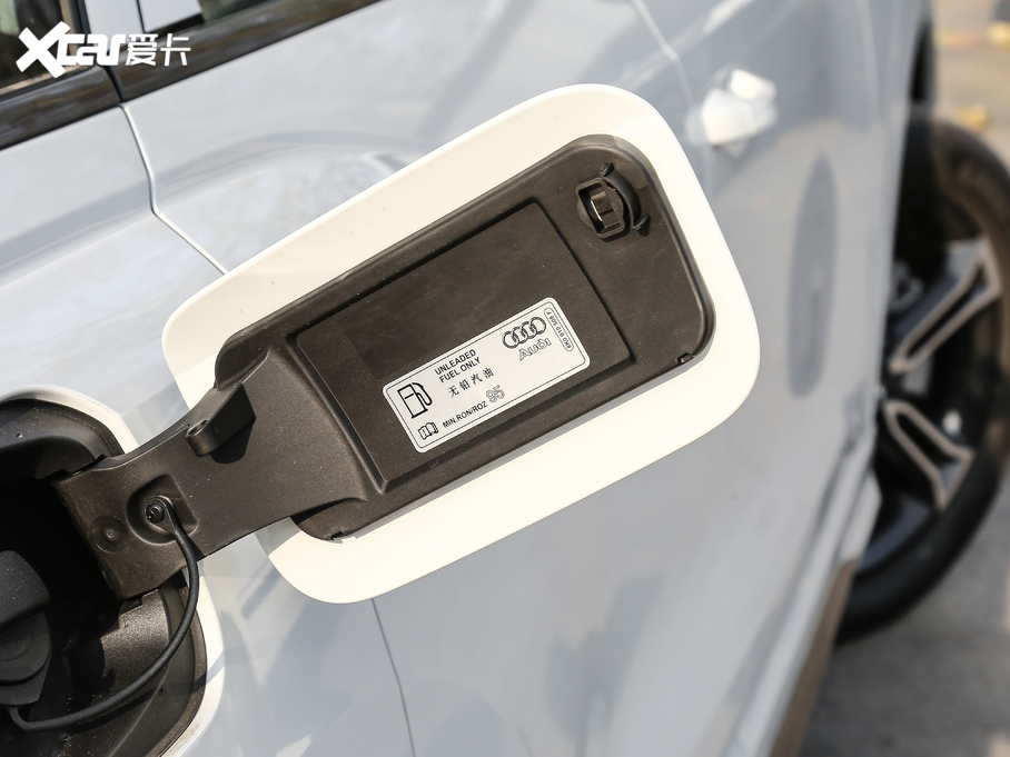 2021WQ3 45 TFSI quattro rЄӸ