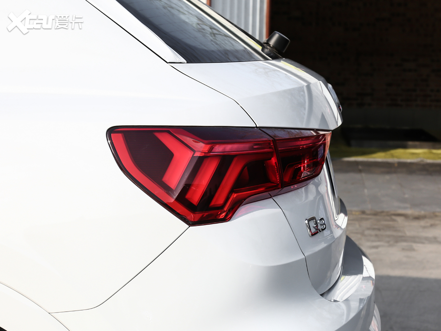 2021WQ3 45 TFSI quattro rЄӸ