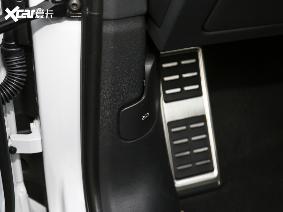 2021WQ3 45 TFSI quattro rЄӸ