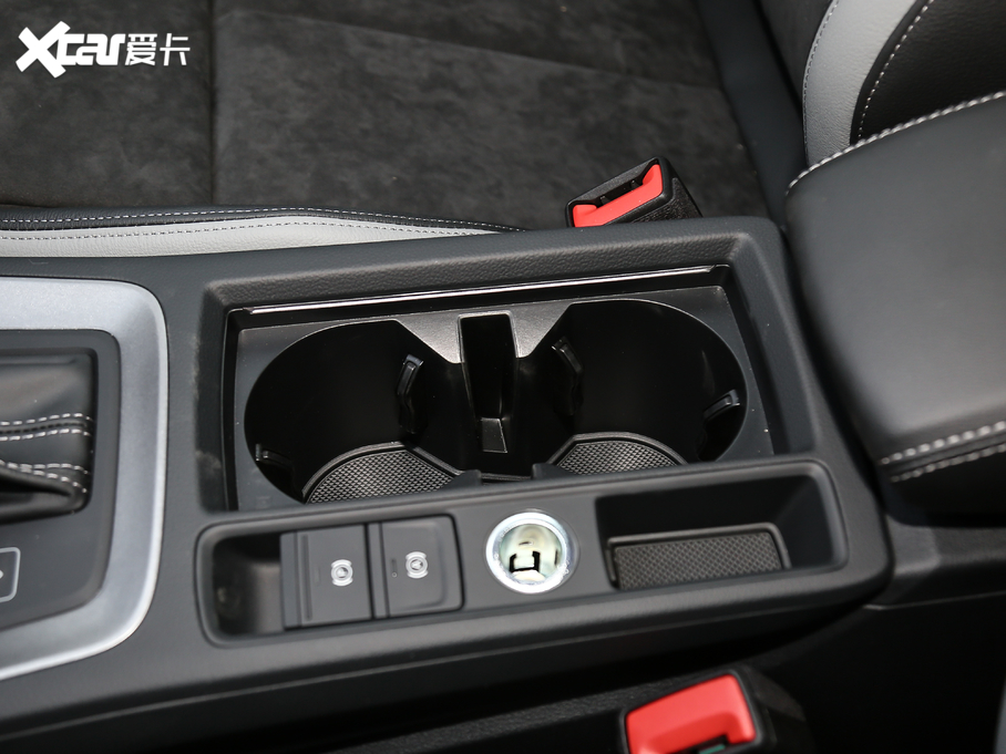 2021?yun)WQ3 45 TFSI quattro r(sh)Є(dng)