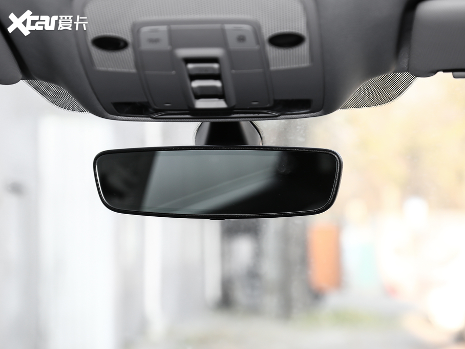 2021?yun)WQ3 45 TFSI quattro r(sh)Є(dng)