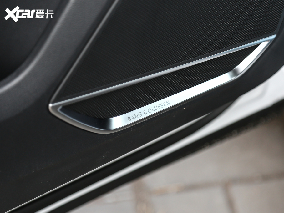 2021WQ3 45 TFSI quattro rЄӸ