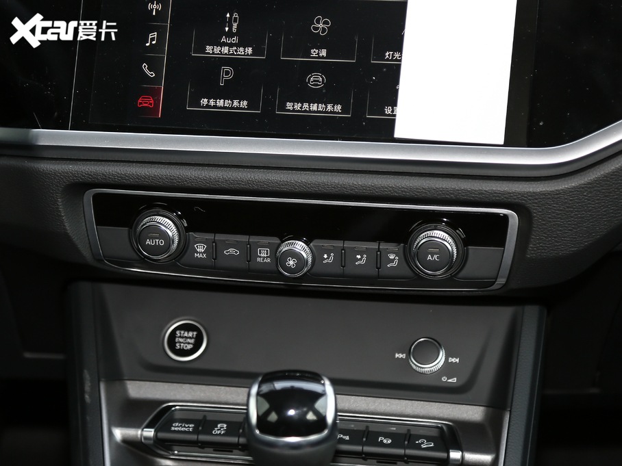 2021WQ3 45 TFSI quattro rЄӸ