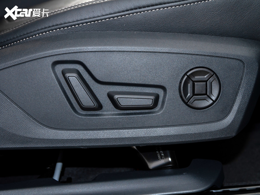 2021WQ3 35 TFSI M(jn)ȡ