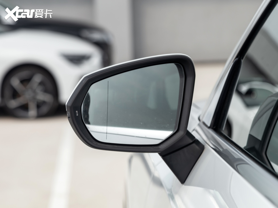 2021WQ3 35 TFSI r(sh)