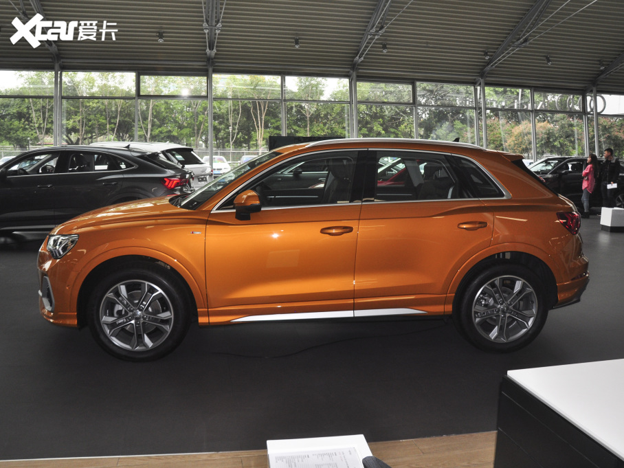 2021WQ3 40 TFSI rЄӸ