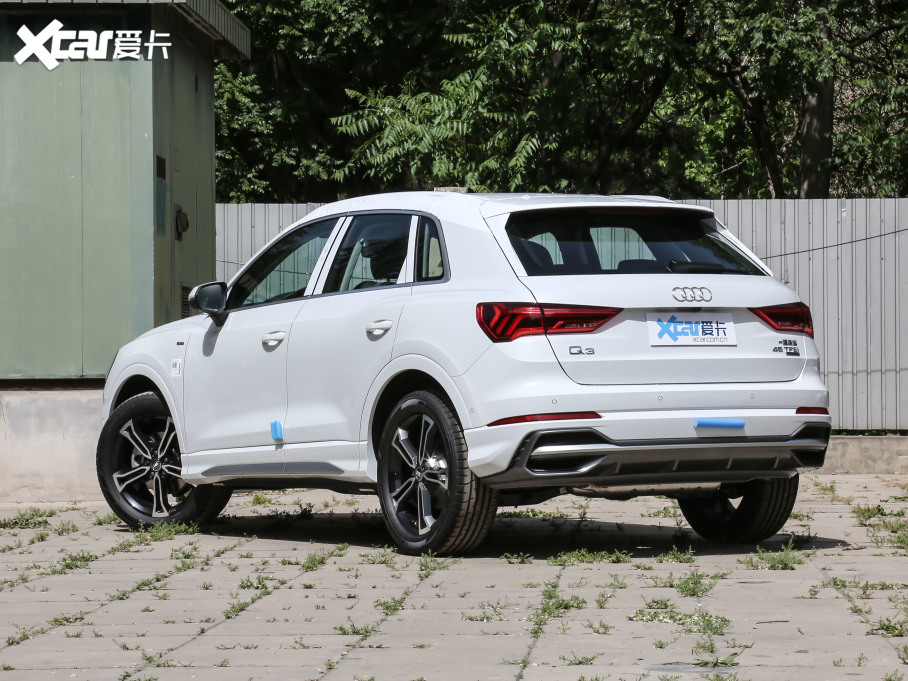 2021WQ3 45 TFSI quattro AӸ