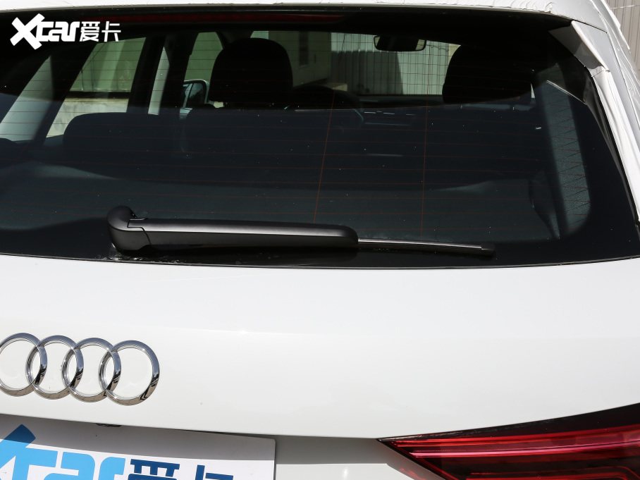 2021?yun)WQ3 45 TFSI quattro A(dng)