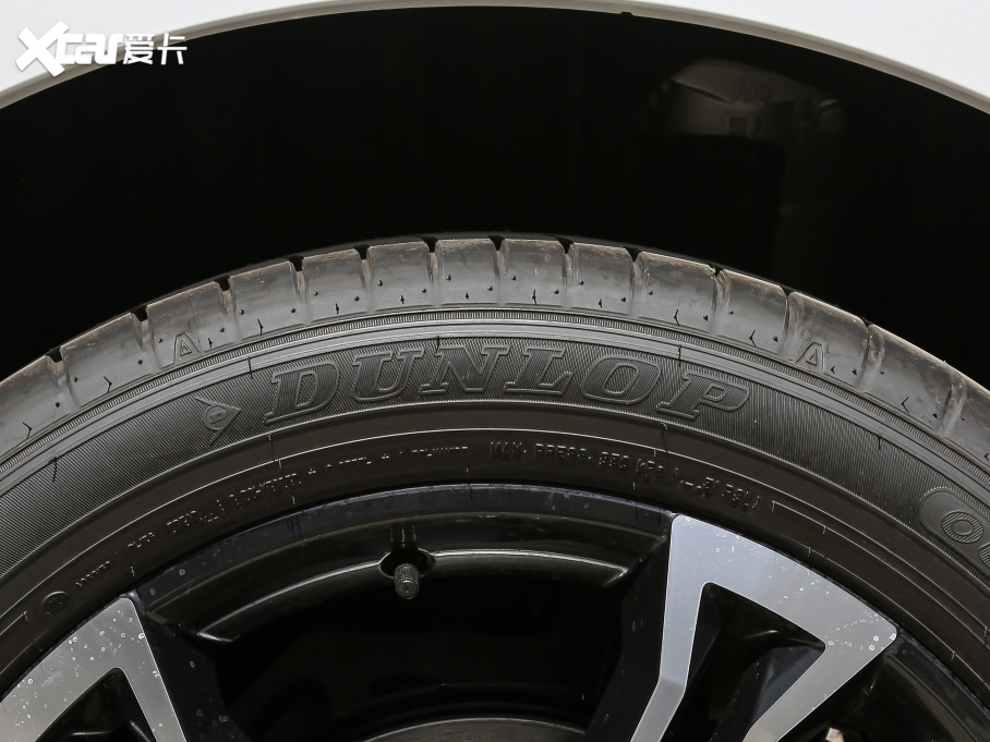 2021?yun)WQ3 45 TFSI quattro A(dng)