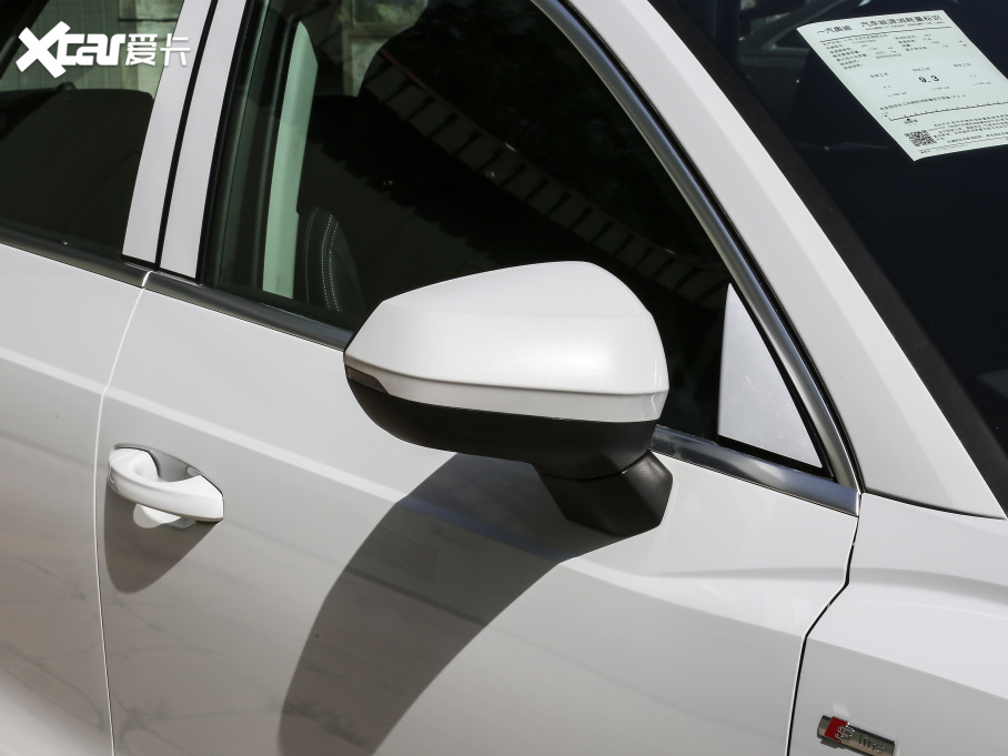 2021WQ3 45 TFSI quattro AӸ