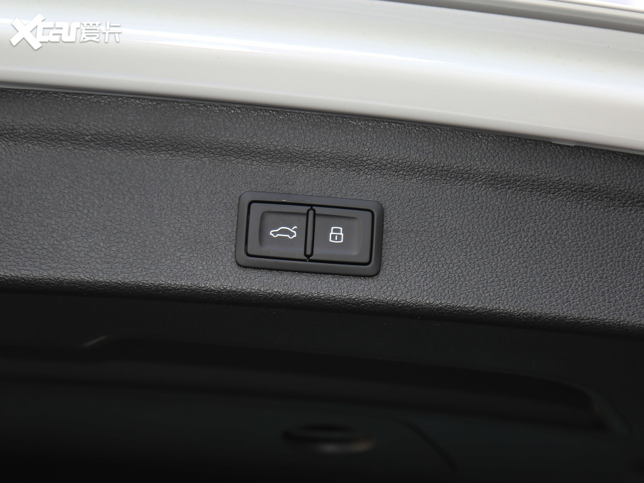 2021WQ3 45 TFSI quattro AӸ