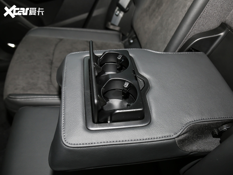 2021WQ3 45 TFSI quattro AӸ